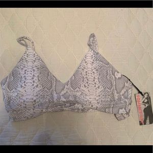 SommerRay sports bra NWT